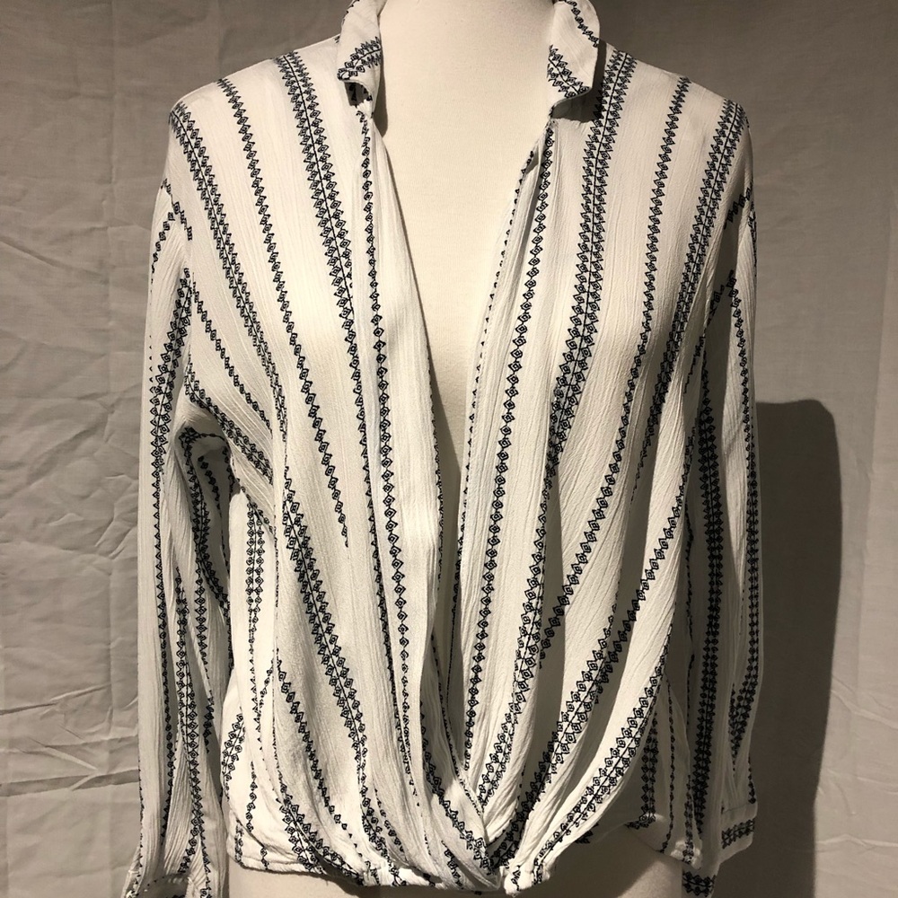 Everly top. Size small.